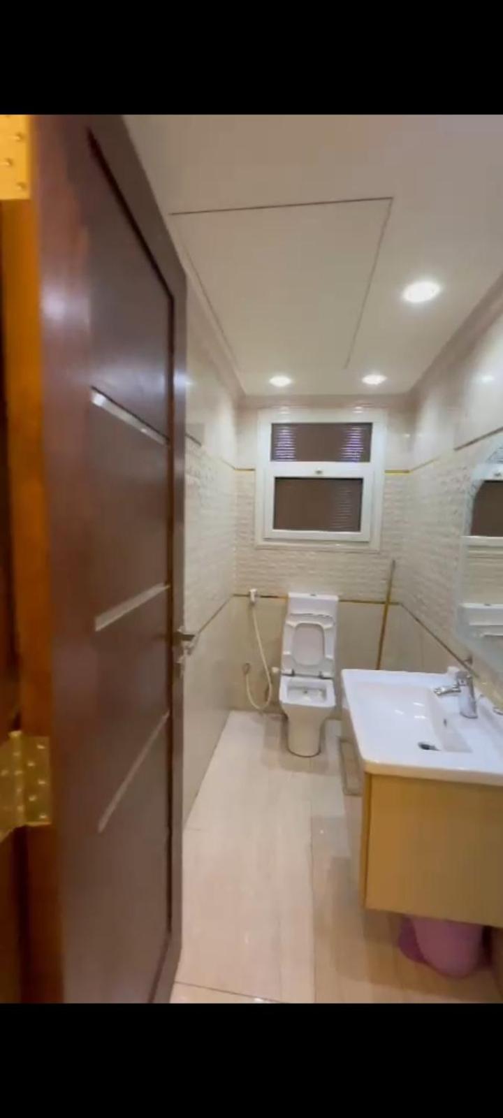 ابوالكرمات المهندسين Apartment *